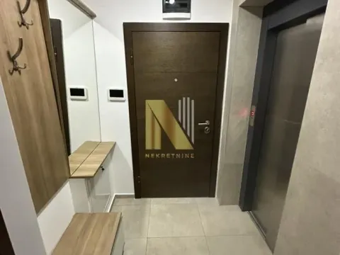 Izdavanje, dvosoban stan, 76m², Adamovićevo Naselje, Novi Sad Sve Podlokacije - image 6