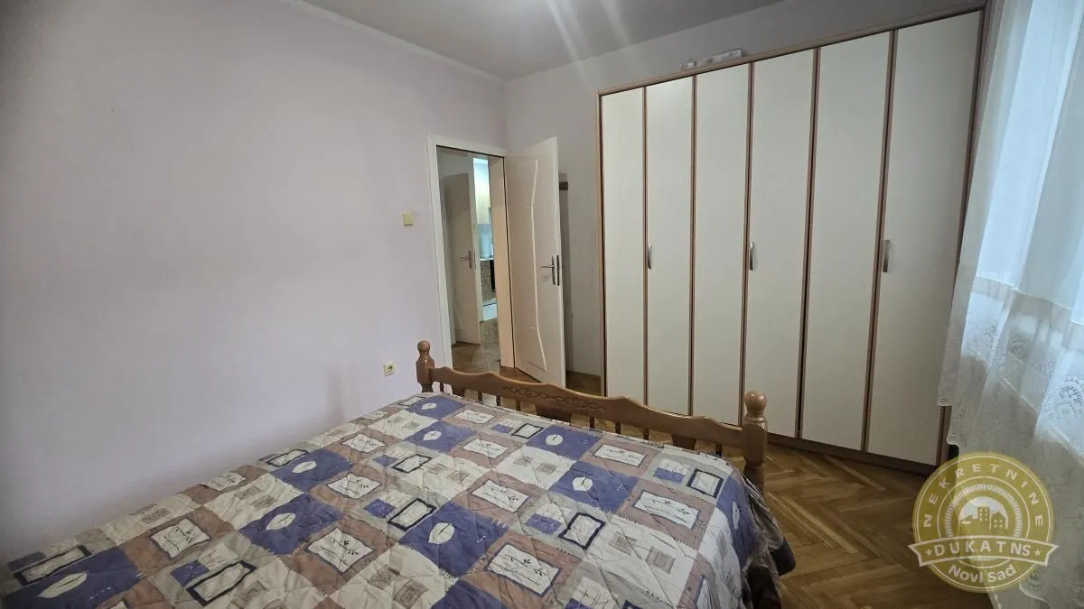 Prodaja, četvorosoban stan, 98m², Grbavica, Novi Sad Sve Podlokacije