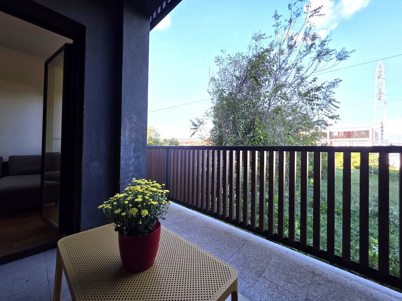 Izdavanje, jednosoban stan, 47m², Gornja Gorica, Podgorica