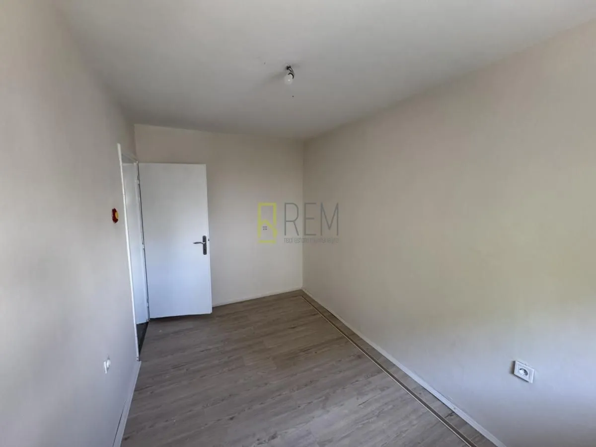 Rent, two bedroom apartment, 80m², Podgorica, Crna Gora