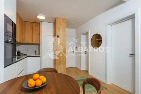 Rent, one bedroom apartment, 45m², Šušanj, Bar - image 6