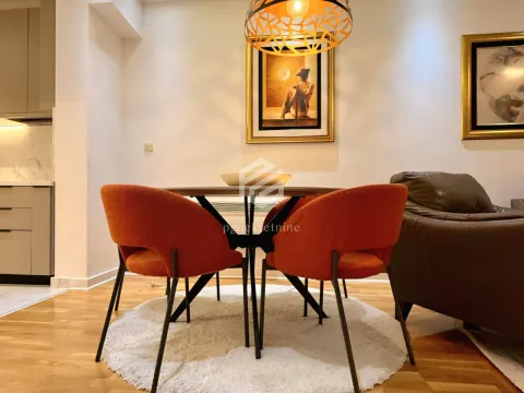 Rent, two bedroom apartment, 90m², Preko Morače, Podgorica - image 2