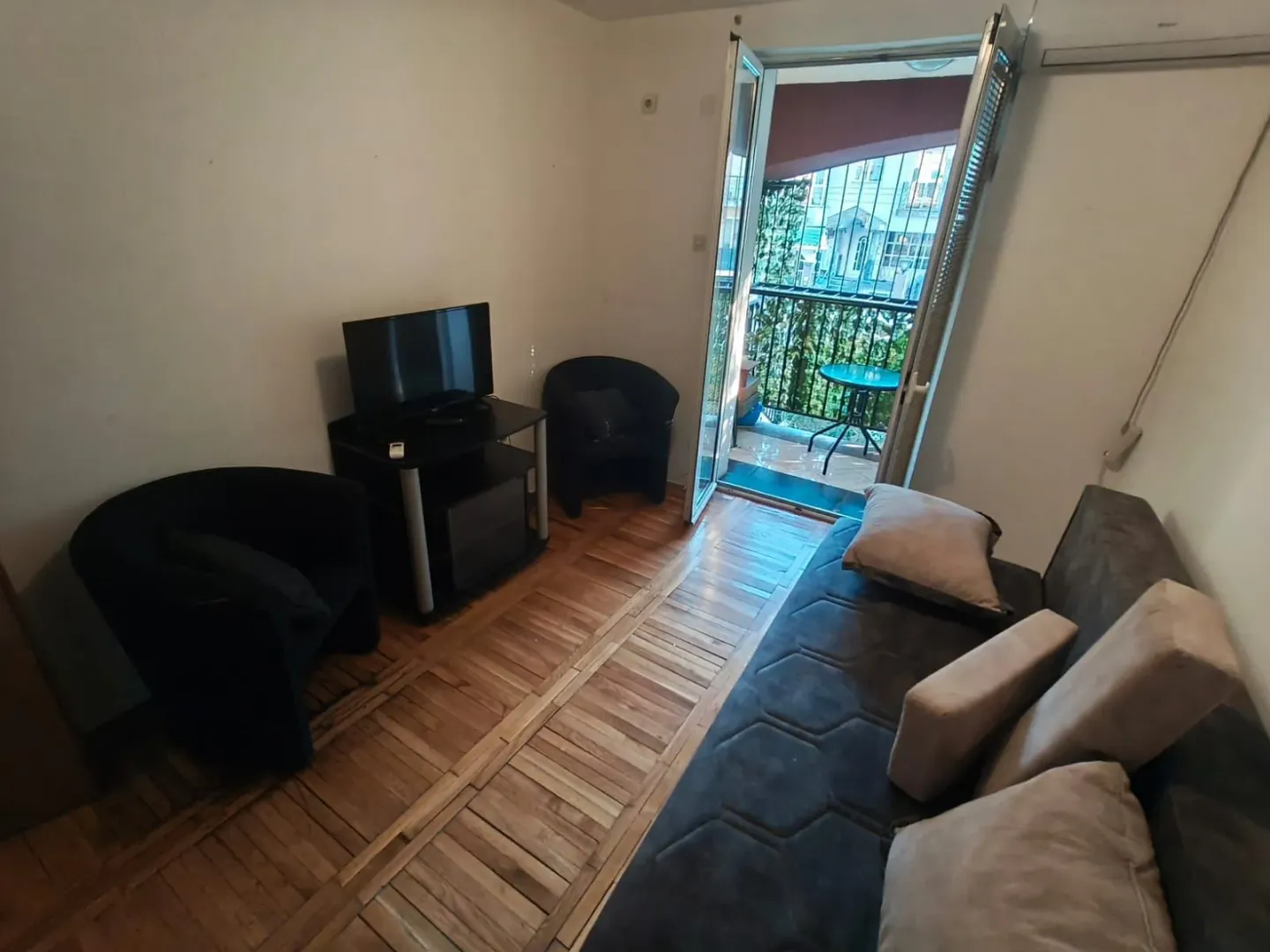 Rent, studio apartment, 25m², Gintaš, Podgorica