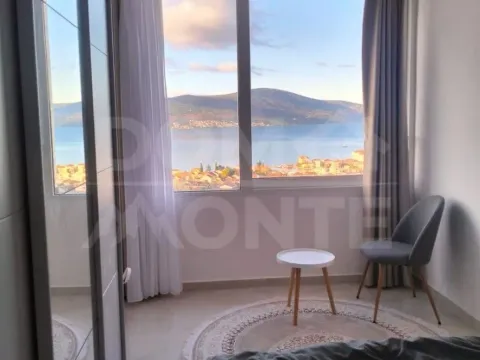 Izdavanje, jednosoban stan, 43m², Tivat, Crna Gora - image 8