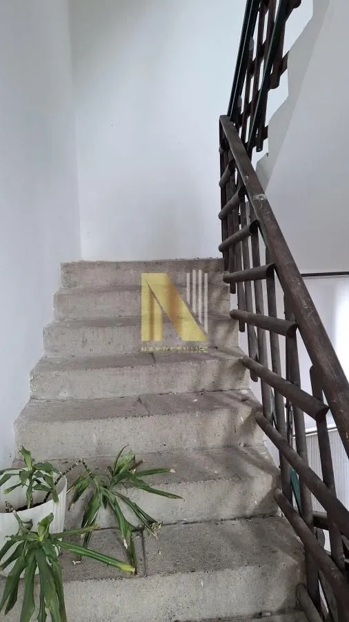 Sale, house, 450m², Veternik, Novi Sad Sve Podlokacije