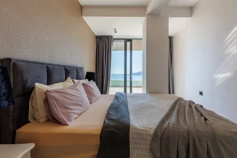 Sale, two bedroom apartment, 72m², Bečići, Budva - image 8