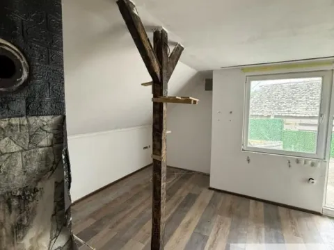 Prodaja, kuća, 80m², Novi Karlovci, Inđija - image 16