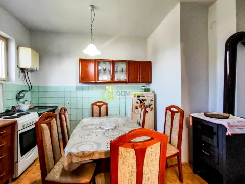 Izdavanje, dvosoban stan, 60m², Tološi, Podgorica - image 10