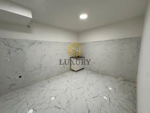 Rent, office space, 160m², Dalmatinska ulica, Podgorica - image 10