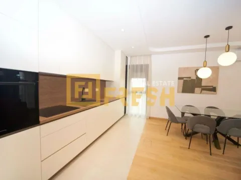 Izdavanje, trosoban stan, 104m², City Kvart, Podgorica - image 6