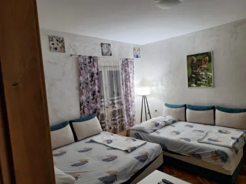 Prodaja, dvosoban stan, 74m², Risan, Kotor - image 5