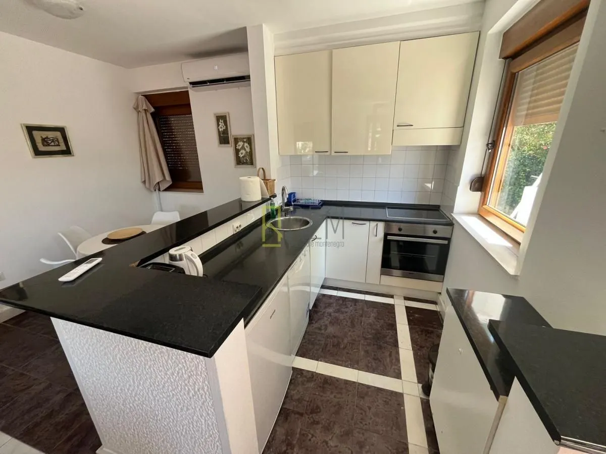 Sale, house, 150m², Centar, Budva