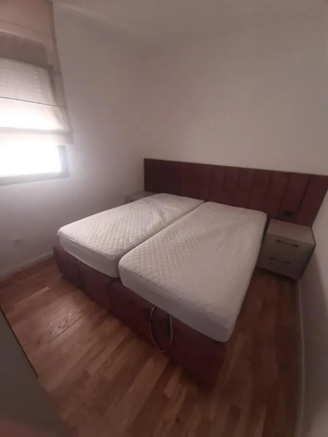 Rent, two bedroom apartment, 65m², Dobrota, Kotor