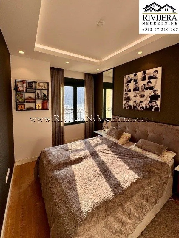 Prodaja, dvosoban stan, 85m², Dobrota, Kotor