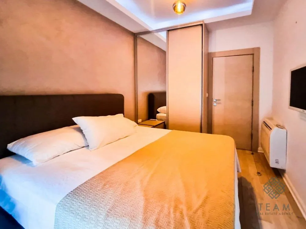Sale, three bedroom apartment, 156m², Kostanjica, Kotor