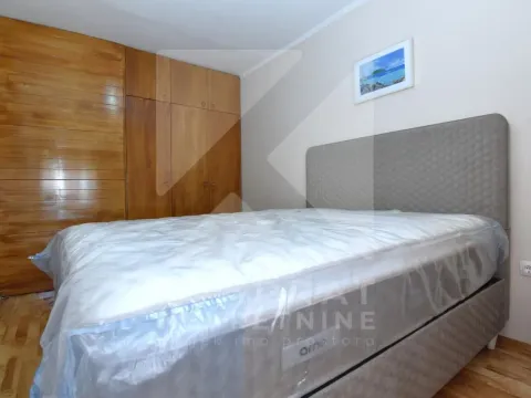 Izdavanje, jednosoban stan, 50m², Blok 5, Podgorica - image 6