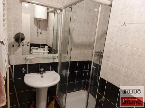 Prodaja, garsonjera, 22m², Bulevar Oslobodjenja, Novi Sad Sve Podlokacije - image 8