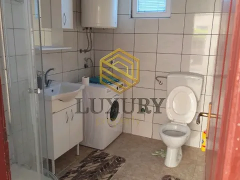 Rent, three bedroom apartment, 90m², Zagorič, Podgorica - image 2