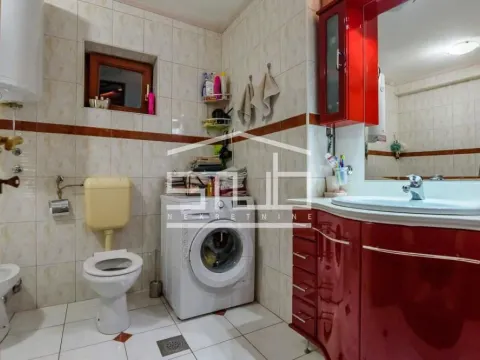 Prodaja, četvorosoban stan, 104m², Gundulićev Venac, Beograd - image 11