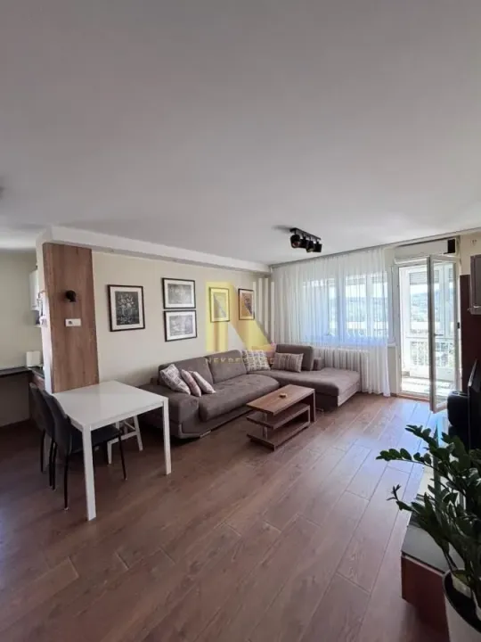Prodaja, dvosoban stan, 60m², Liman 4, Novi Sad Sve Podlokacije