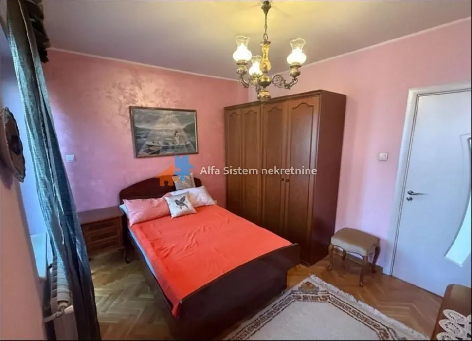 Izdavanje, dvosoban stan, 55m², Stari Grad, Beograd