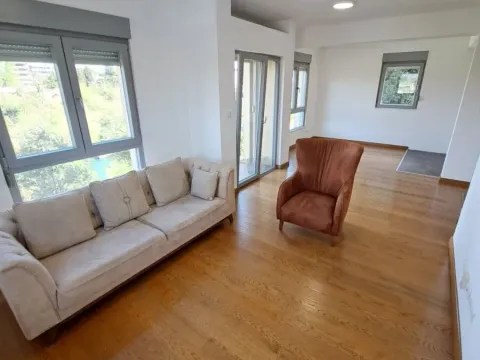 Rent, office space, 80m², Zabjelo, Podgorica - image 2