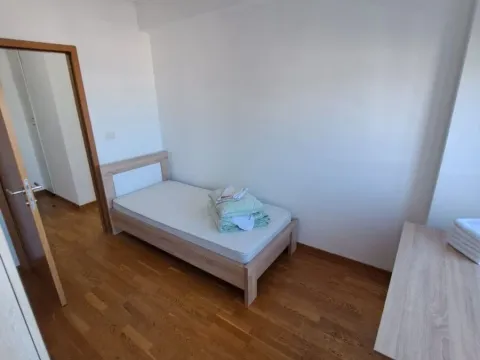 Rent, two bedroom apartment, 68m², City Kvart, Podgorica - image 7