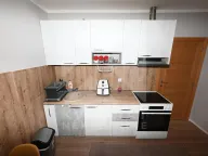 Prodaja, kuća, 55m², Tološi, Podgorica - image 10