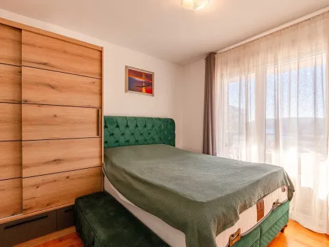 Sale, one bedroom apartment, 71m², Bečići, Budva - image 10