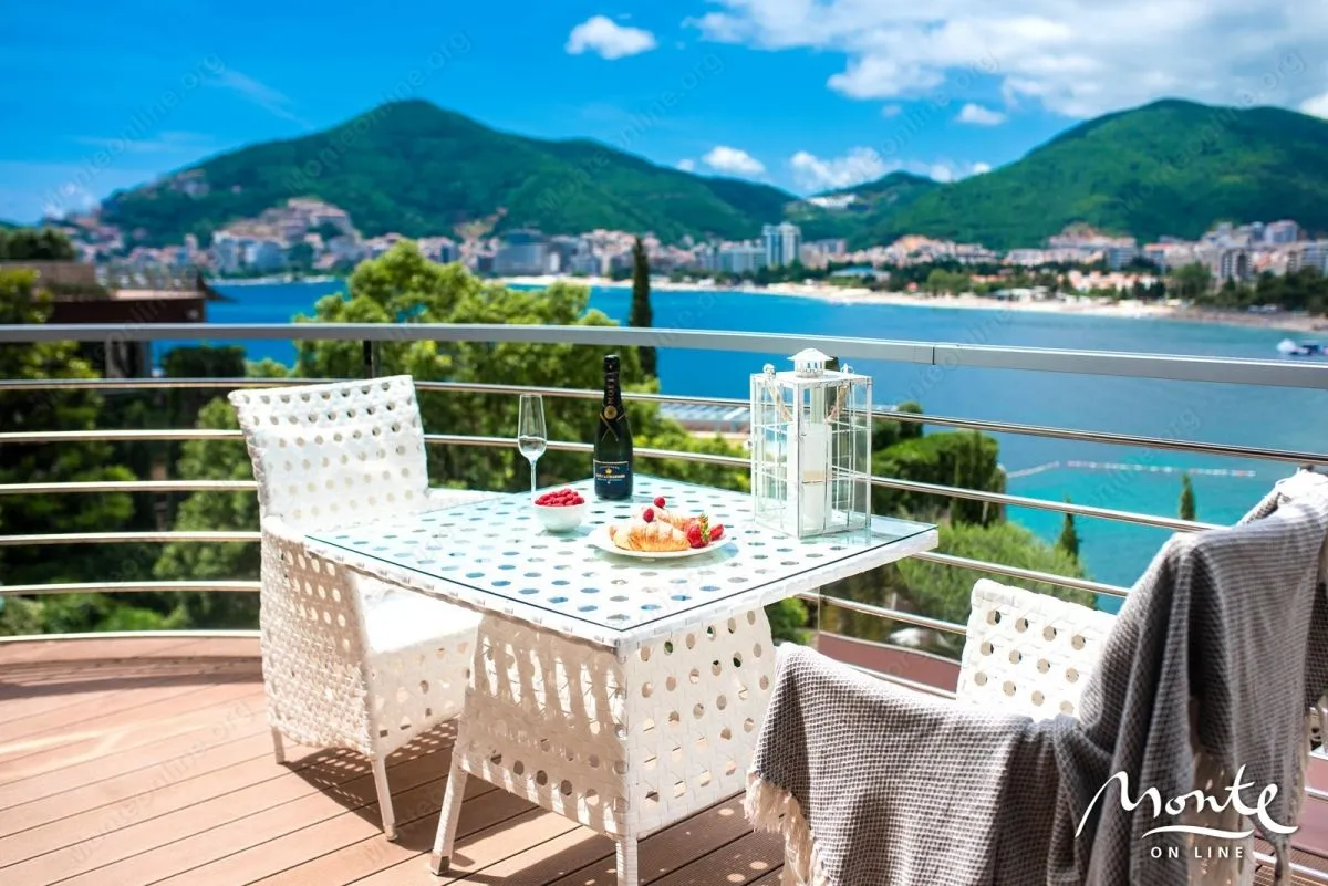 Sale, three bedroom apartment, 154m², Budva, Crna Gora