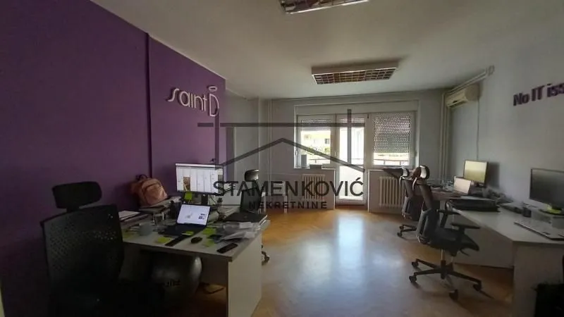 Rent, office space, 94m², Centar, Novi Sad