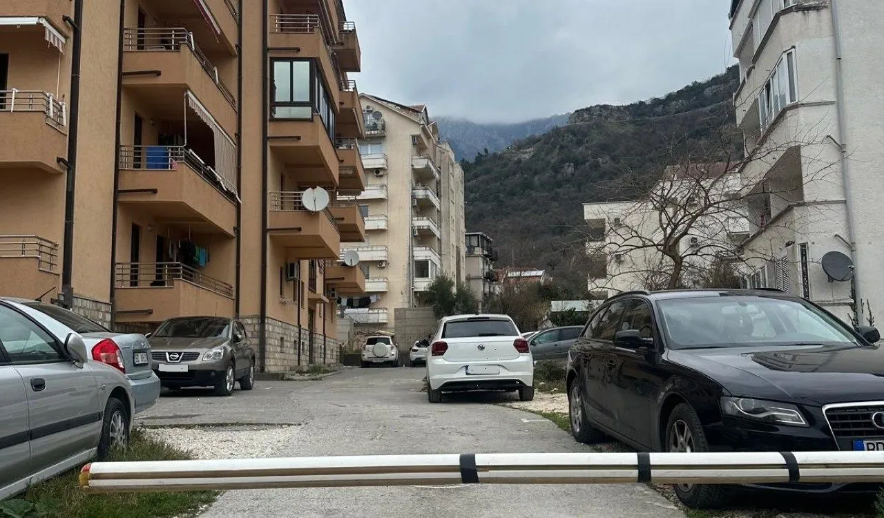 Sale, one bedroom apartment, 49m², Podkošljun, Budva