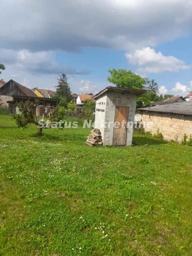 Prodaja, kuća, 151m², Futog, Novi Sad Sve Podlokacije