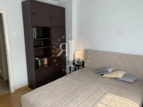 Izdavanje, trosoban stan, 73m², Stari Grad, Beograd - image 5