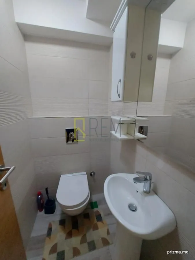 Prodaja, dvosoban stan, 65m², Ljubović, Podgorica