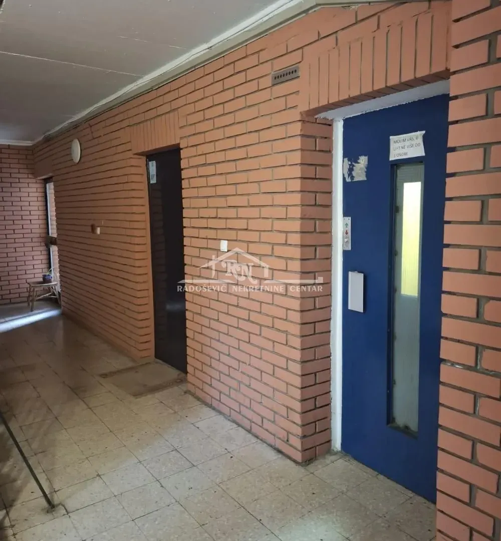 Prodaja, jednosoban stan, 38m², Vukov Spomenik, Zvezdara Sve Podlokacije