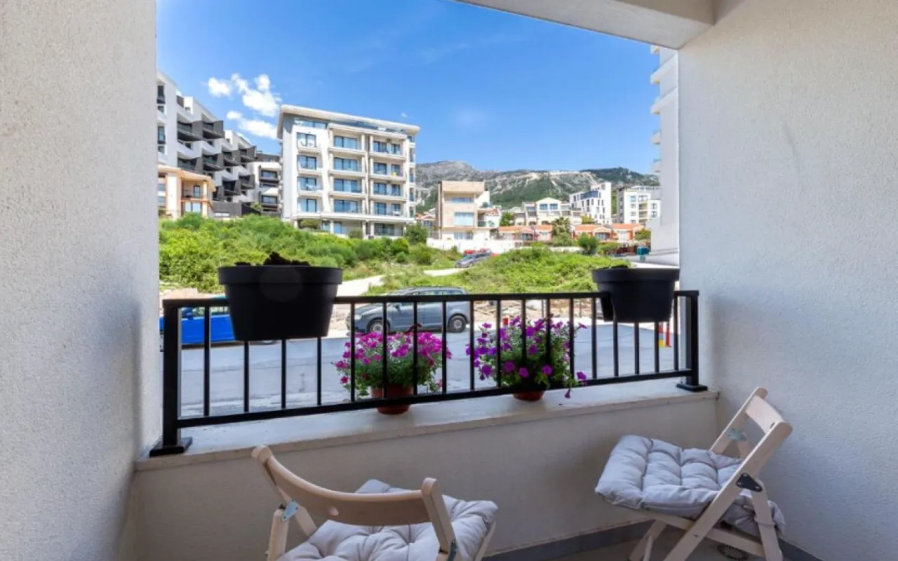 Prodaja, jednosoban stan, 44m², Bečići, Budva