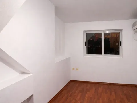 Sale, three bedroom apartment, 67m², Podgorica, Crna Gora - image 14