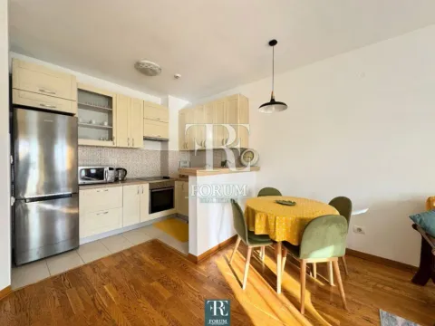 Izdavanje, jednosoban stan, 50m², City Kvart, Podgorica - image 5