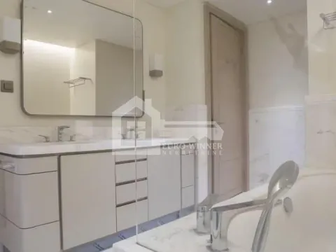 Izdavanje, trosoban stan, 90m², Savski Venac, Beograd - image 16