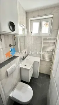Izdavanje, jednosoban stan, 20m², Vračar Sve Podlokacije, Beograd - image 7