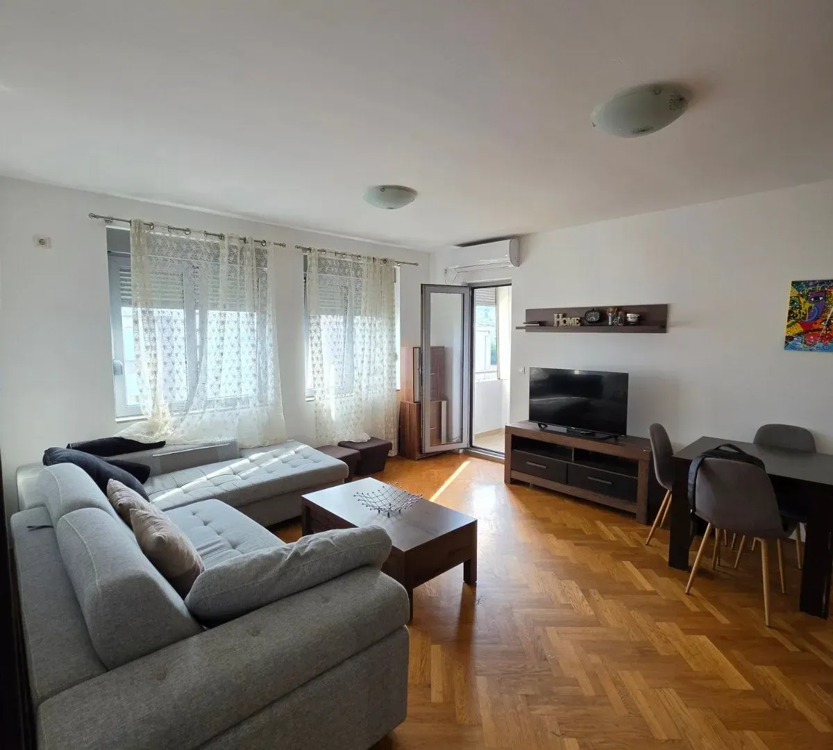 Rent, one bedroom apartment, 50m², Blok 9, Podgorica