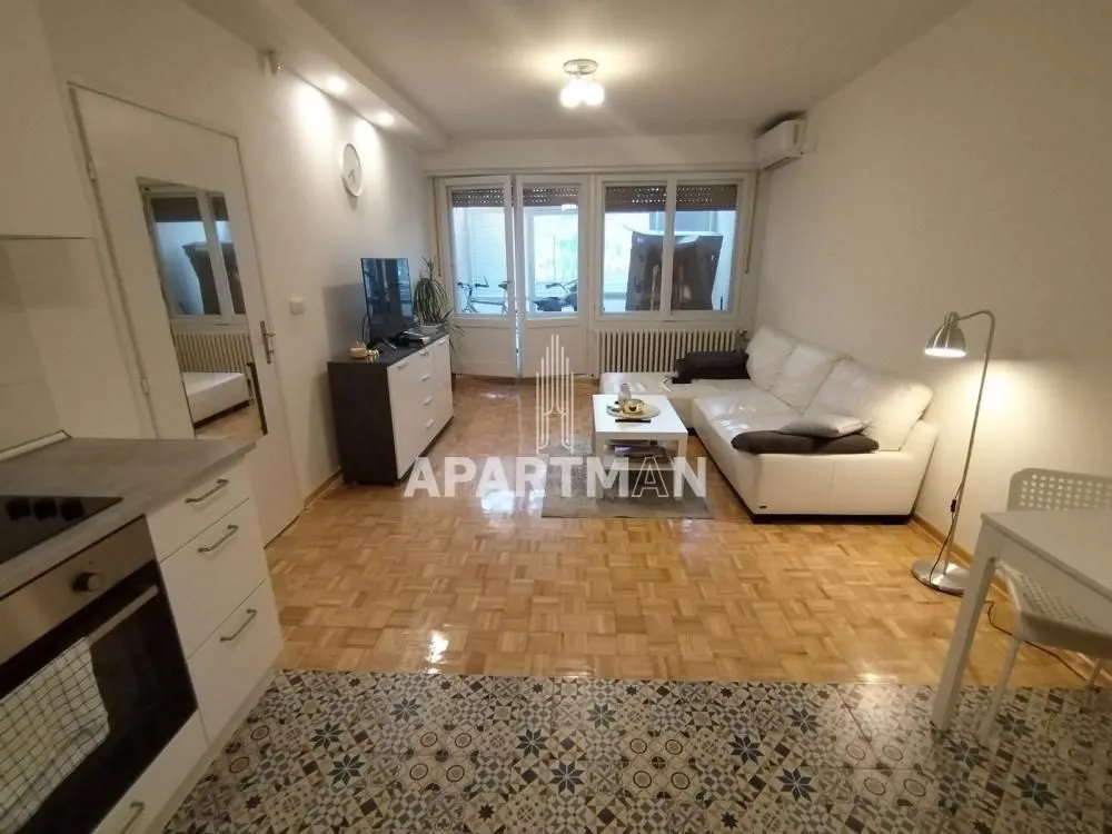 Two Bedroom Apartment for Sale, 52m2, Novi Beograd Blok 45, Novi Beograd, Beograd