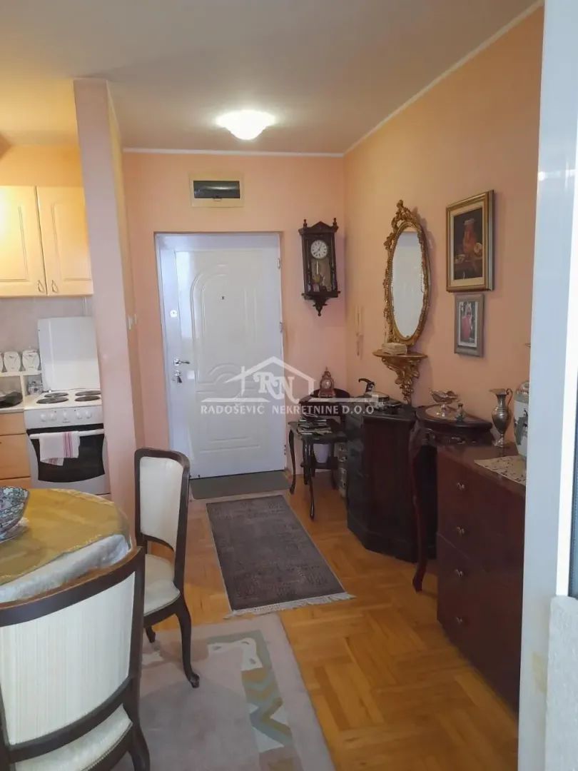 Sale, one bedroom apartment, 28m², Žarkovo, Beograd