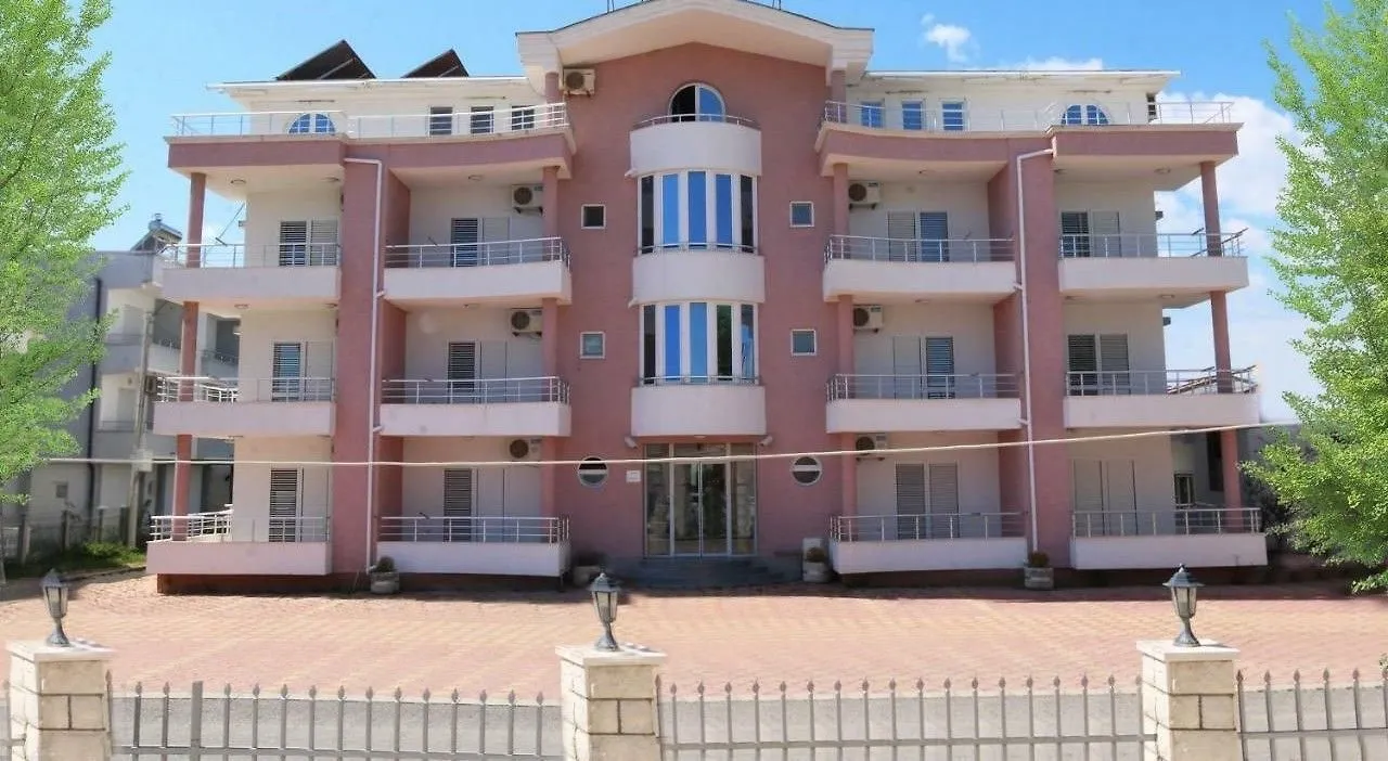 Sale, office space, 1200m², Ulcinj, Crna Gora