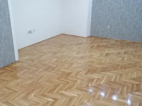 Prodaja, dvosoban stan, 59m², Bulevar Oslobodjenja, Novi Sad Sve Podlokacije