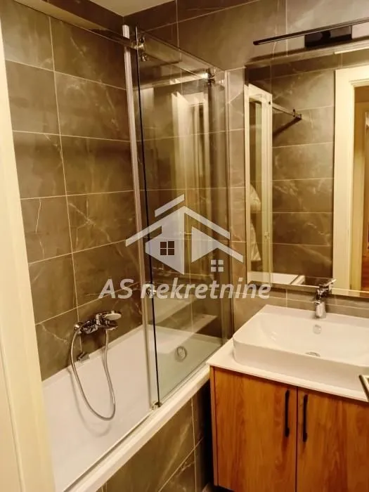 Rent, three bedroom apartment, 98m², Novi Beograd Blok 65, Novi Beograd Sve Podlokacije