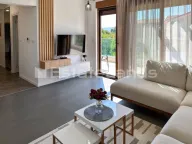 Rent, two bedroom apartment, 72m², Donja Lastva, Tivat - image 3