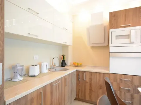 Prodaja, dvosoban stan, 64m², Bečići, Budva - image 8