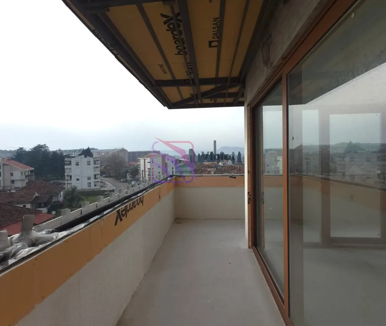 Prodaja, dvosoban stan, 76m², Stari Aerodrom, Podgorica